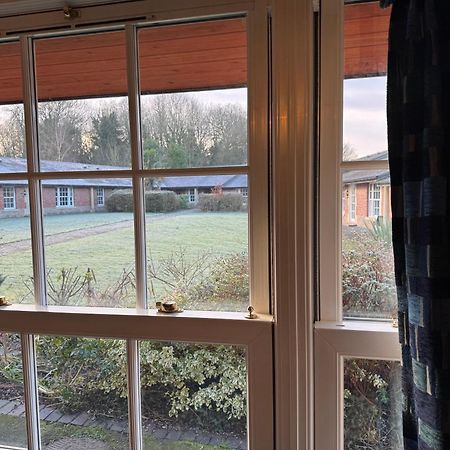 Netley Hall Dorrington Eksteriør billede